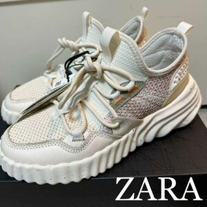 新品タグ付き ZARA ランニング スニーカー 36 マルチカラー ザラ