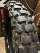 中古MCタイヤ BRIDGESTONE TRAILWING TW-302 120/80-18 ブリヂストン トレイルウィング 120 80 18 0620 A2846_画像3