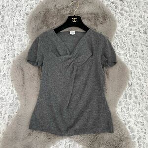 ARMANI アルマーニコレッツォーニ　カシミヤ100%のニット