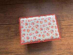 Cath Kidston（キャスキッドソン）お裁縫ケース　ソーイングボックス　中古品