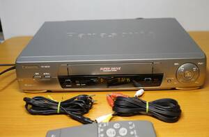 パナソニック Panasonic　VHSビデオデッキ NV-HB350　リモコン付き　