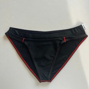 gowear Vシェイプビキニ FLAT ブラック　M メンズローライズビキニ　黒　ビキニブリーフ　メンズインナーウエア　男性ビキニ　男性下着