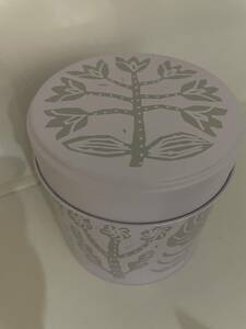 romi-unie cookie can white flower pattern tea can unused 