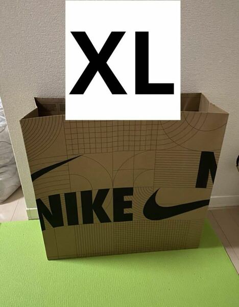 【新品　未使用】ナイキ　NIKE ショップ　紙袋　XL 特大