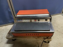 動作確認済み マルチラッパー ARC MULTI WRAPPER 420B型 2012年製　ハンドラッパー 食品包装機 フィルム包装機 梱包厨房機器 業務用 (4)_画像2