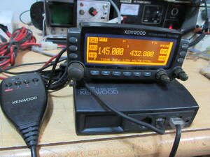 KENWOOD 145 /430 TM-V708S FM　マイク．電源コード付き 