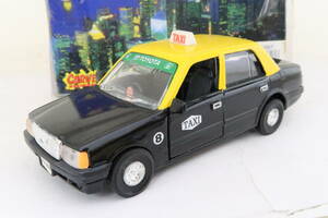 CARVEN TOYOTA CROWN COMFORT TAXI 黒/黄 トヨタ クラウン コンフォート タクシー 箱付 1/35? イクレ