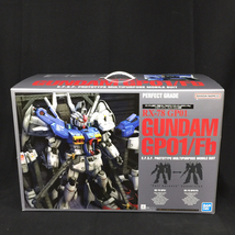 美品 PG 1/60 機動戦士ガンダム 0083 ジオンの残光 ガンダム試作1号機 GP01 フルバーニアン 未組立品 プラモデル_画像2