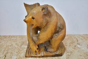 北海道　お土産　熊の置物　木彫り　熊の木彫り　クマの木彫り　立ち姿　鮭　インテリア　和風　サイズ　特大　