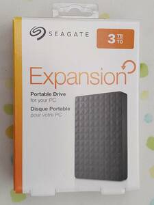 ★☆送料無料　未開封・未使用 Seagate Expansion ポータブルハードディスク ３TB ②☆★