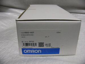 ★新品★ OMRON V600-H07 RFIDシステムリードライトヘッド 角型タイプ