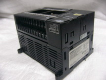 ★未使用に近い★ OMRON PLC CP1E-N30DR-D 30点入出力CPU装置_画像3