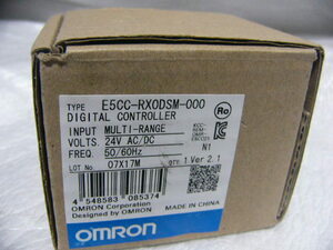 ★新品★ OMRON E5CC-RX0DSM-000 温度調節器（デジタル調節計）