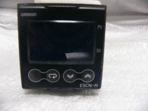 ★動作保証美品★ OMRON E5CN-HR2H01-FLK サーマックNEO 温度調節計