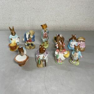 b*★中古品　フィギュリン BESWICK ENGLAND ピーターラビット まとめて 8体セット 置物 陶器 陶器人形 ★