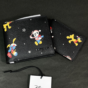 【COACH 本物 新品 コーチUSAアウトレット正規品】COACH X DISNEY コラボ 3 IN 1 ホリデー ミッキーマウス 二つ折り財布 財布 CM181 新作