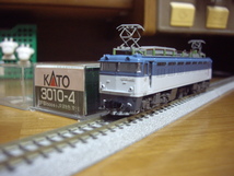 kato EF81 品番3010-4 動力車動作・ライト点灯確認済み_画像1