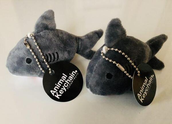 送料無料 アニマルキーチェーン Animal Keychain サメ 2個セット グレー 新品 未使用品 タグ付き 迅速発送