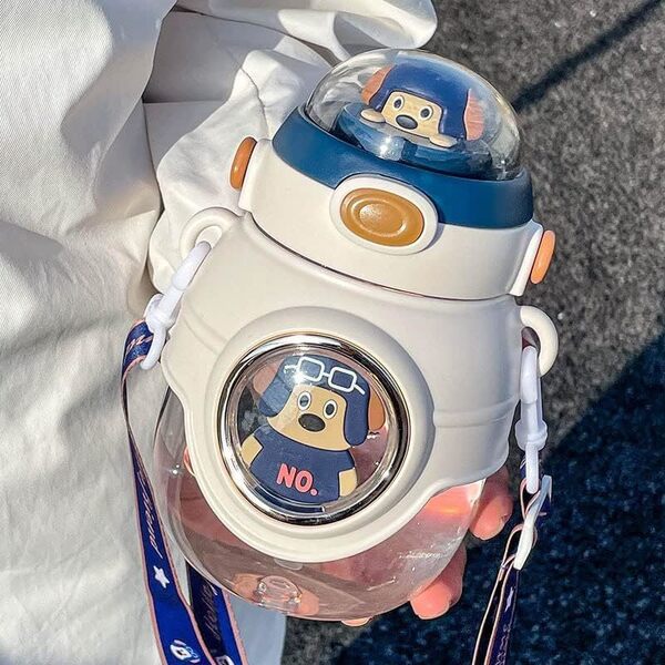 ストロー付き水筒 大容量 1100ML かわいい ストラップ&ステッカー付き 持ち運び便利 透明 残量わかりやすい お手入れ簡単