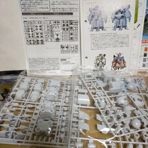 HGUC 1/144 ジオング EG ガンダム フルウェポンver 素組 完成品 サイコミュ試験用ザク 未組立 フィギュア ガンプラ HG シャア専用 セット_画像6