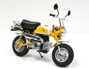 【アオシマ】1/12 ホンダ モンキー 2009年以降のインジェクション仕様モデル プラズマイエロー（ 商品№ 111277)の完成バイクモデル