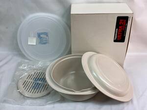 新品 未使用品 長期保管 レア物 Tupperware タッパーウェア ウルトラ21 キャセロール 大 #2000 1セット