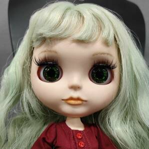 051207 251910-8 Blythe TM ブライス Neo Blythe ネオ ブライス ブライスドール ファッションドール ドール 女の子 お洋服付きの画像6