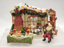 R51206　陶器製　オブジェ　置物　サンタクロース　雪だるま　スノーマン　ハウス　クリスマス　テーブル　飾り　雑貨　現状渡し　_画像1