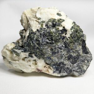 天然石 クロムダイオプサイト 原石 石 原石 鉱物