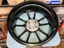 トヨタ　アクア G’ｓ　純正ホイール　１７×６.５Ｊ+４１　１本_画像2