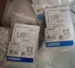 新品　OMRON/オムロン E3Z-R61　 アンプ内蔵形光電センサ　10個セット