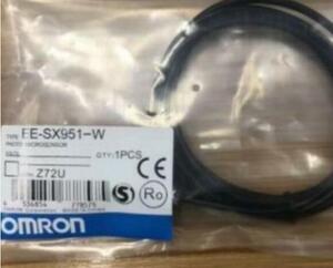 新品★OMRON アンプ内蔵形光電センサ EE-SX951-W 3M 10個セット