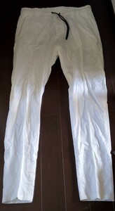 EMPORIO ARMANI　エンポリオ・アルマーニ　ホワイト　スラックス パンツ　サイズ54　LL～3L位