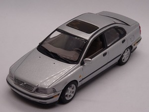 VOLVO S40 Saloon 1996 MINICHAMPS Silver metallic ジャンク品