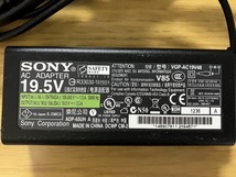 即決　　SONY VAIO SVE141L11N についてた　ACアダプタ　VGP-AC19V48　中古_画像2