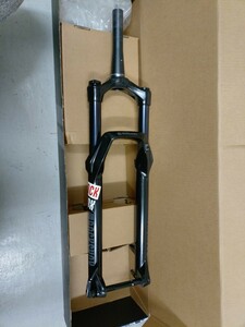 ROCKSHOX ＲＥＣＯＮ トラベル140　ロックショックス フロントサスペンション フロントフォーク boost 110スルーアクスル 