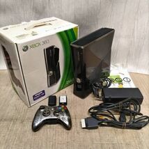 M615-T060572-3 Microsoft マイクロソフト XBOX360 本体 中期モデル 説明書/箱付き 動作確認済み ⑥_画像1