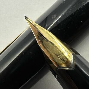 P112-T060282-1 ★ MONTBLANC モンブラン ホワイトスター 万年筆 ペン先:750 ブラック×ゴールドカラー 筆記用具 文房具 ①