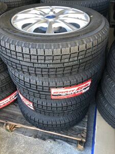 42 トヨタ　ヴィッツ　スタッドレスタイヤ　アルミホイル付き　１６５/７０R１４　８１Q　４本セット　タイヤ　ホイール　未使用品