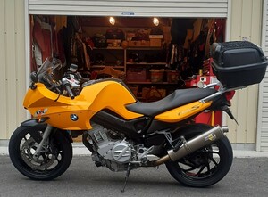 個人出品 BMW F800S ハイライン ガレージ保管