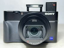 ◆極美品◆SONY ソニー Cyber-shot DSC-RX100M6 シューティンググリップ 32GBメモリ 予備バッテリー 元箱 6ヶ月動作保証 即決送料無料_画像2