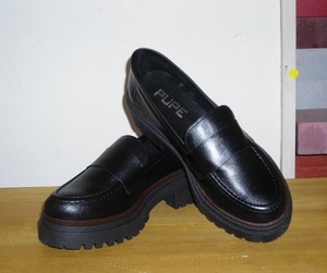  new goods * thickness bottom Loafer * black *23.5.