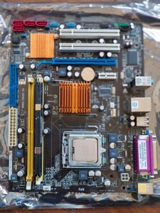 送料込み ASUS LGA775 MICRO ATX PSK-PL AM EPU CPU core2duo SLGW3 E7300 メモリー付