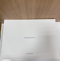 【3966】新品未使用品 マックブックプロ MacBook Pro 13インチ 8GB SSD256GB 2022年 M1 A2338 apple アップル_画像3