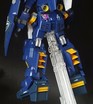 HGUC 1/144 ADVANCE OF Z ティターンズの旗のもとに ガンダムTR-1 ヘイズル 改修塗装完成品 ガンプラ 同梱歓迎_画像9