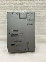 【希少】AIWA HS-JX30 ポータブルカセットプレーヤー シルバー 乾電池ケース付き カセットレコーダー アイワ_画像4