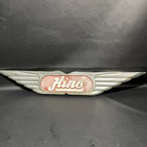  saec /HINO emblem old Logo plating weight 1Kg old car truck length approximately 67cm X644