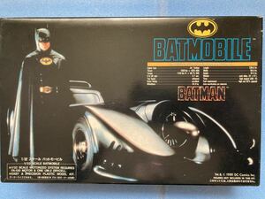 アオシマ　1/32 バットマン　バットモービル