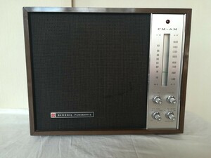 NATIONALナショナル　PANASONICパナソニック　　FM-AM　2BAND　真空管ラジオ　RE-760