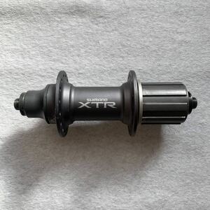 Shimano XTR FH-M950 リアハブ 32H 135mm シマノ ハブ OLD MTB マウンテンバイク 軽量 チタン